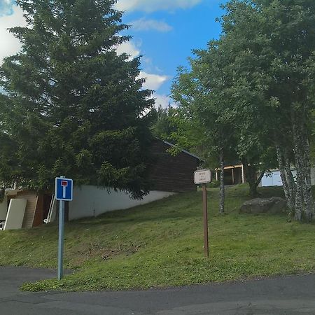 Ferienwohnung Le Champbourguet Super Besse Exterior foto