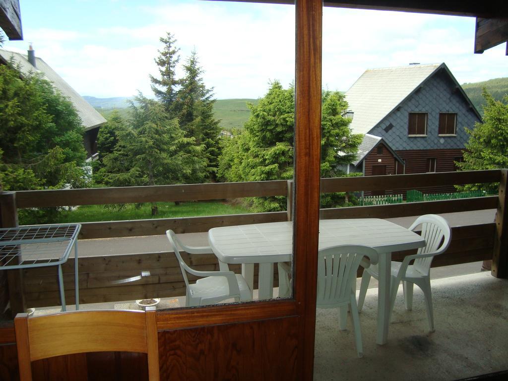 Ferienwohnung Le Champbourguet Super Besse Exterior foto